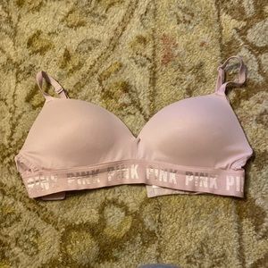 Victorias Secret wear everyday wireless push up bra